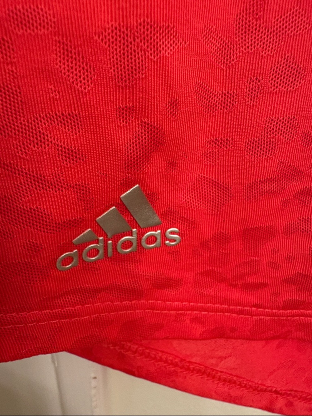 adidas Women’s Coral Red “The Greenbrier Classic” Sleeveless Golf Polo - Picture 2 of 5